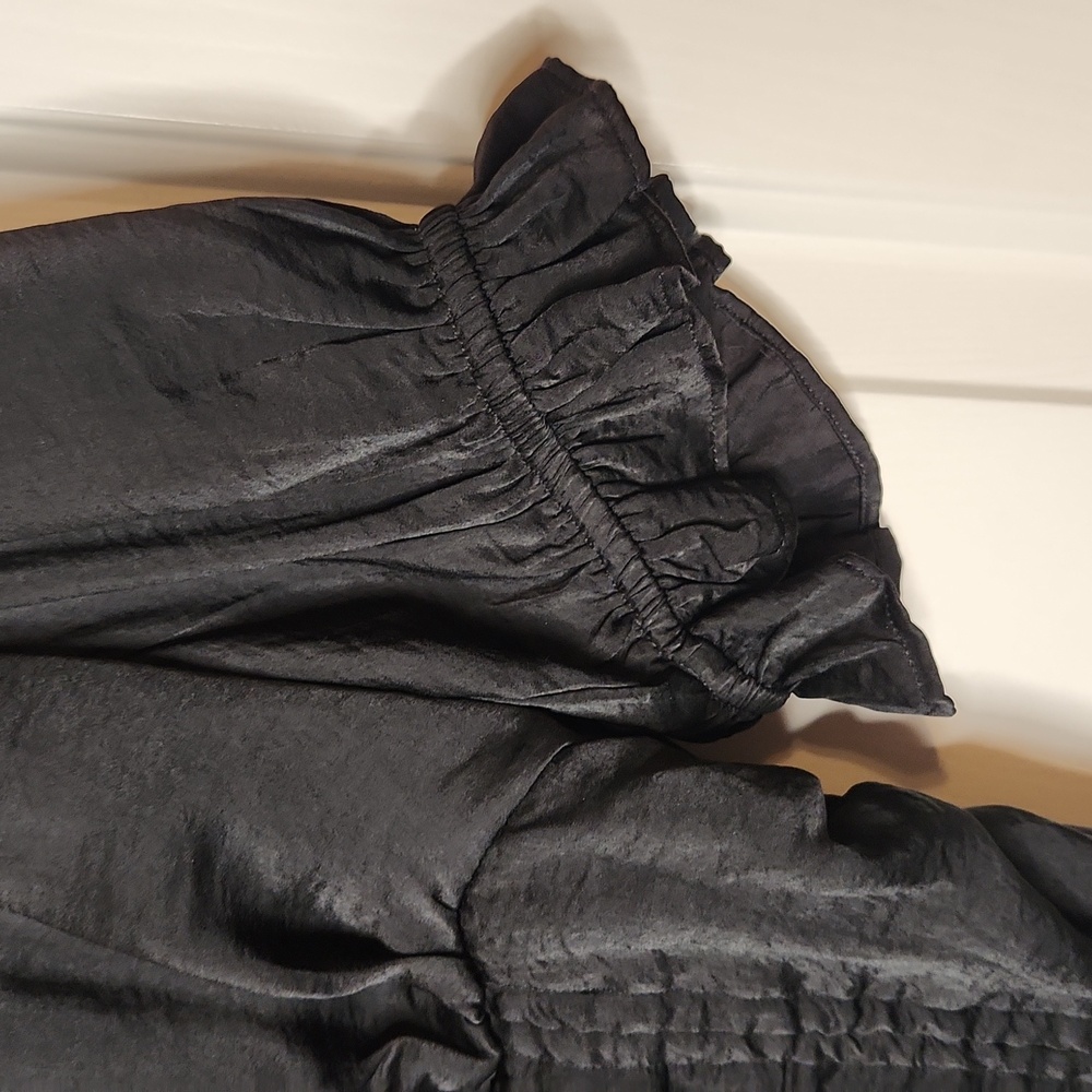 Shop Neighbor Black Peasant Blouse Size S NWT - Picture 5 of 11